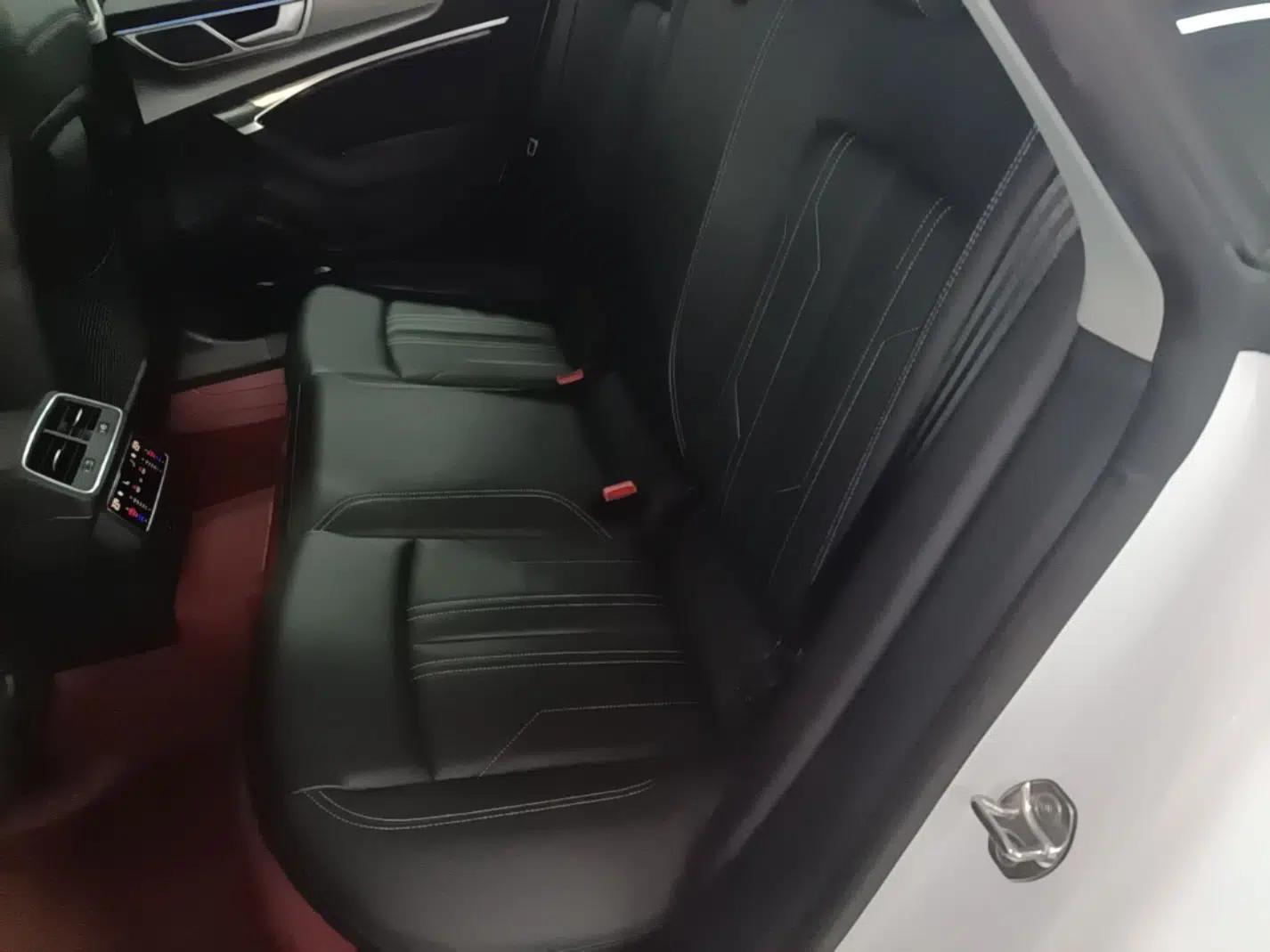 Audi A7 2024 45 TFSI Prestige Edition — миниатюра 20