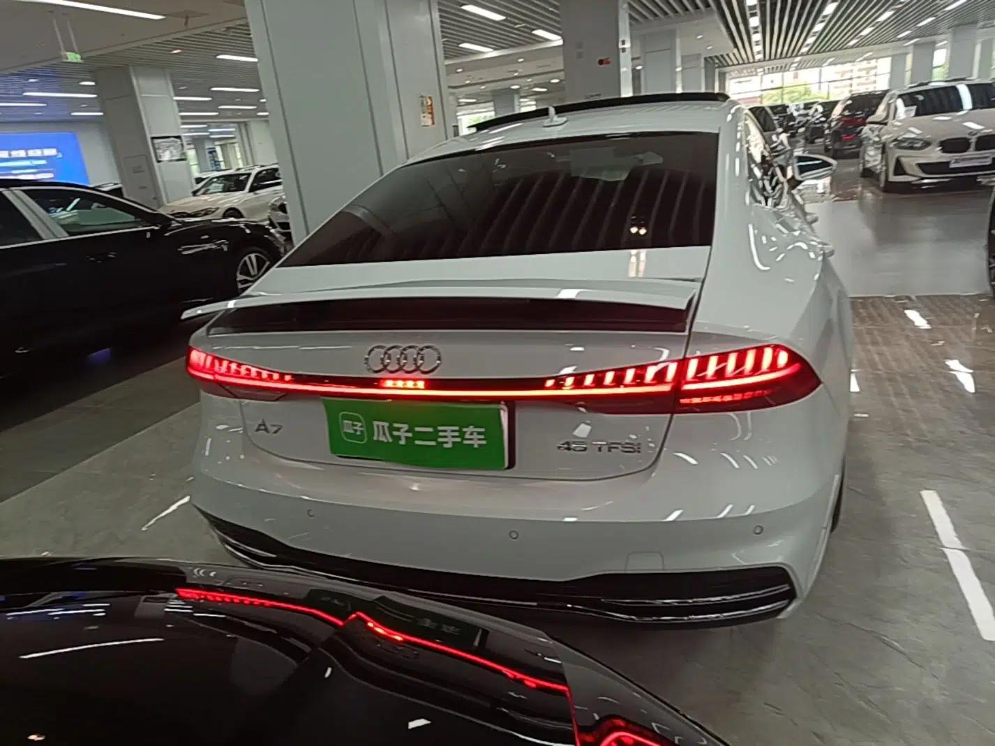 Audi A7 2024 45 TFSI Prestige Edition — миниатюра 5