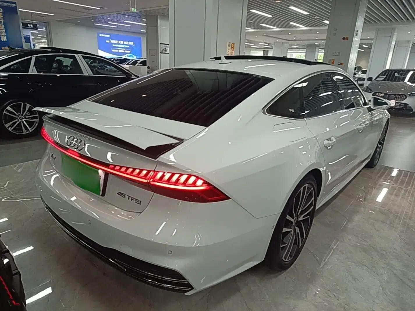 Audi A7 2024 45 TFSI Prestige Edition — миниатюра 6
