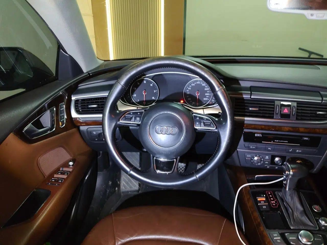Audi A7 2013 50 TFSI quattro Comfort trim — миниатюра 10