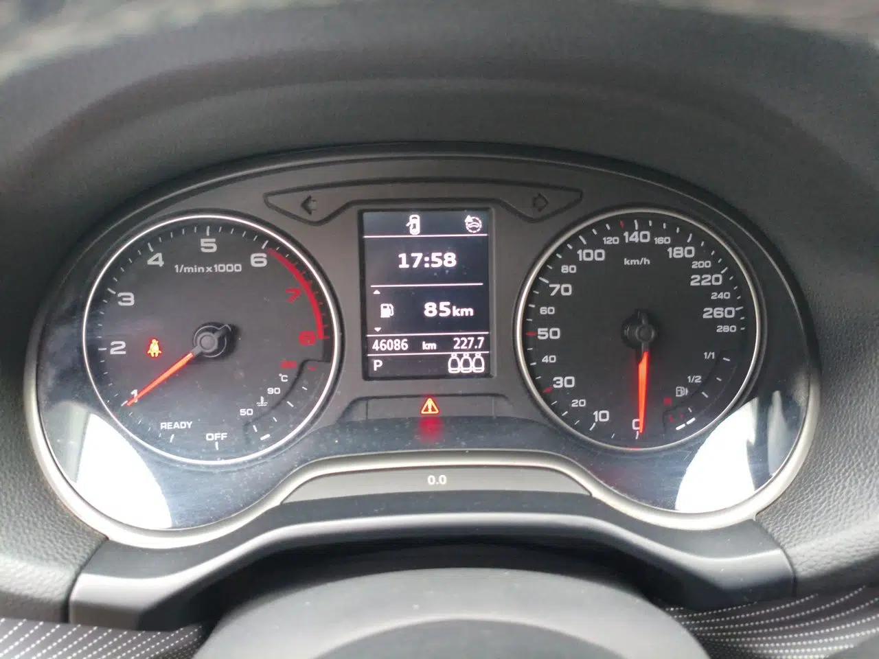 Audi Q2L 2023 35TFSI Fashion Dynamic Model — миниатюра 11
