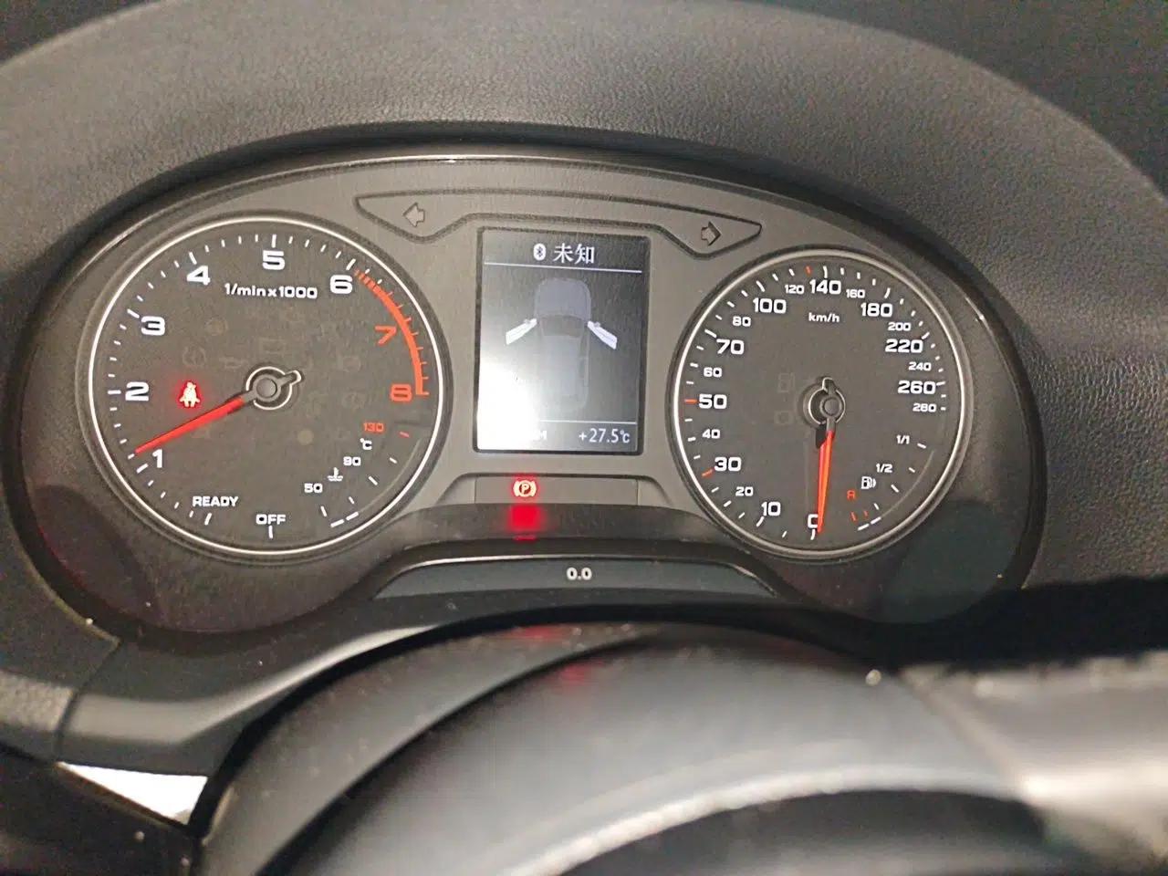Audi Q2L 2020 35 TFSI Ambition Dynamic Edition — миниатюра 11