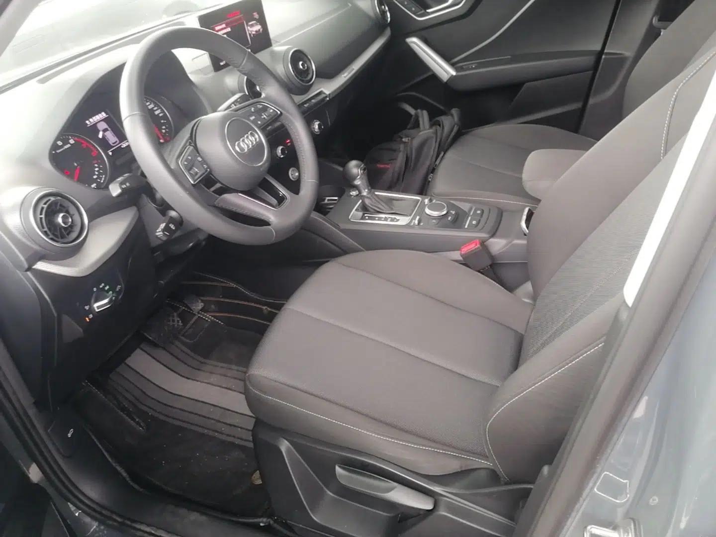 Audi Q2L 2020 35 TFSI Ambition Dynamic Edition — миниатюра 17