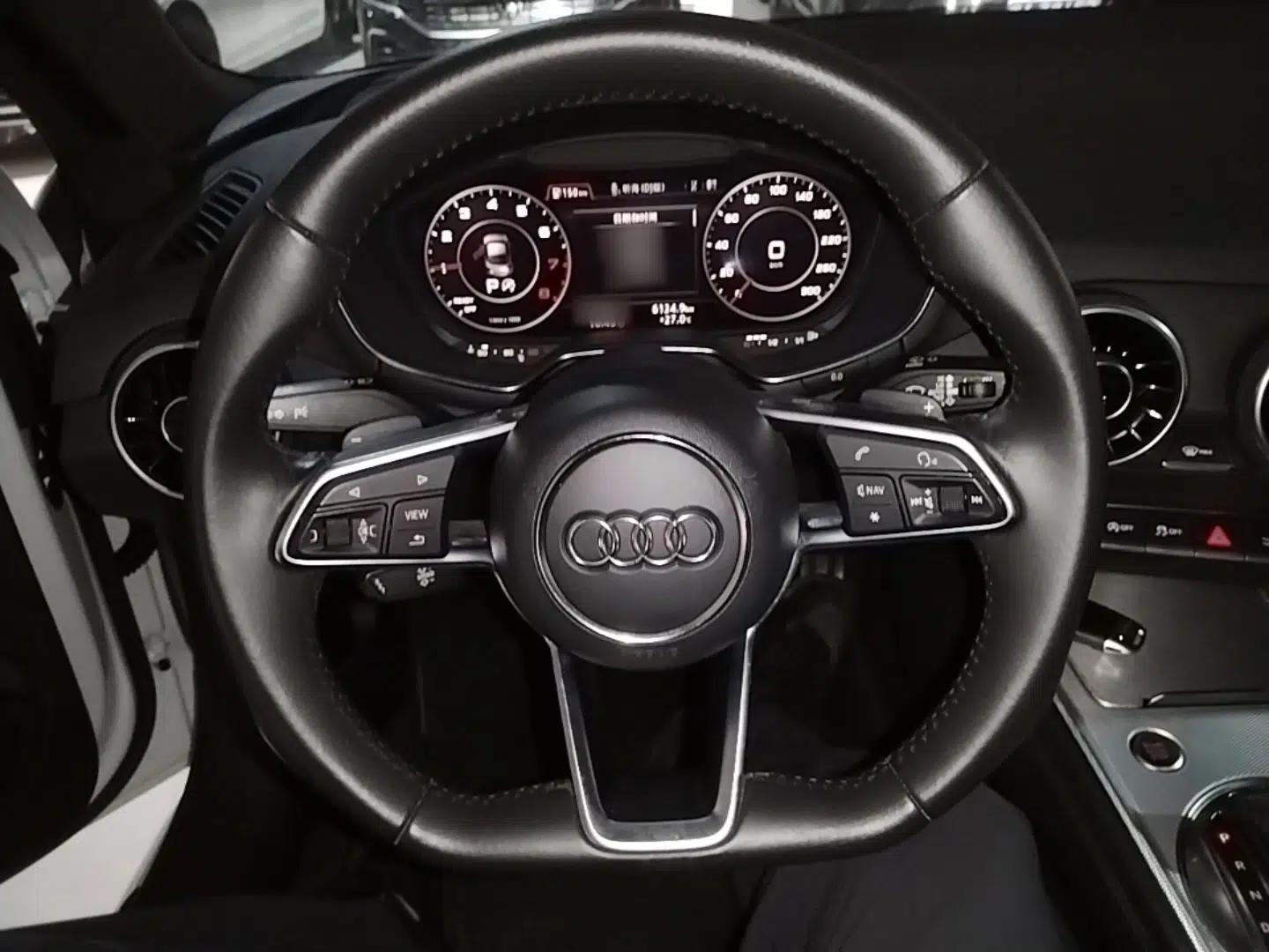 Audi TT 2017 TT Coupe 45 TFSI — миниатюра 13