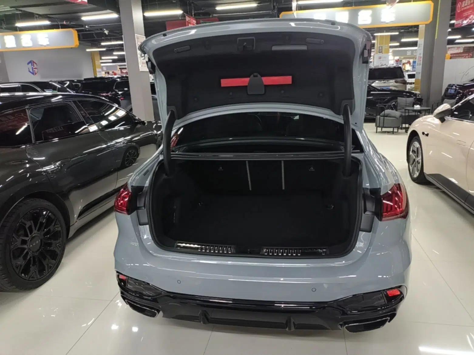 Audi A5L 2026 2.0T Sport — миниатюра 22