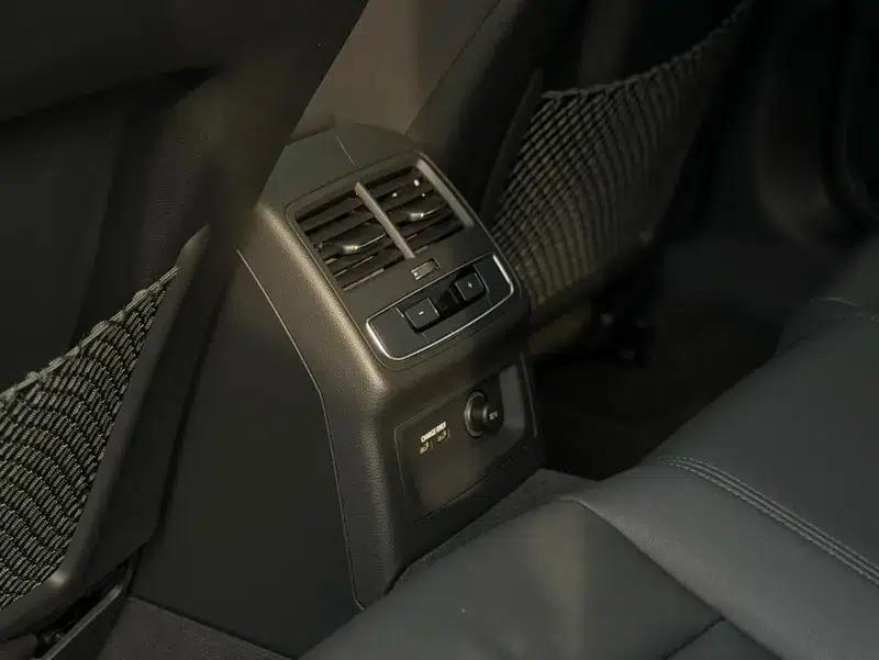 Audi A5 2024 Sportback 40 TFSI quattro Luxury Dynamic — миниатюра 16