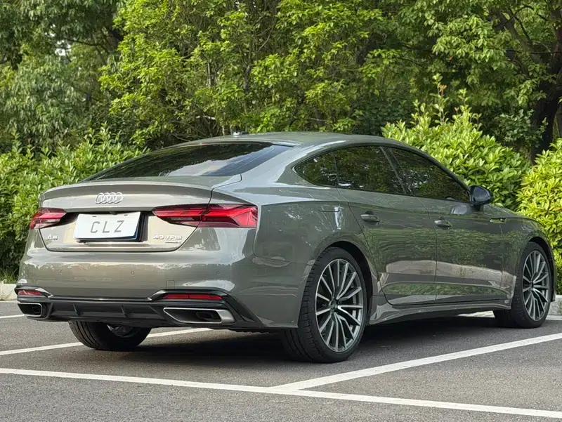 Audi A5 2024 Sportback 40 TFSI quattro Luxury Dynamic — миниатюра 5