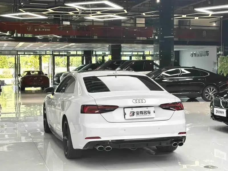 Audi A5 2017 Coupe 40 TFSI Fashion Edition — миниатюра 4