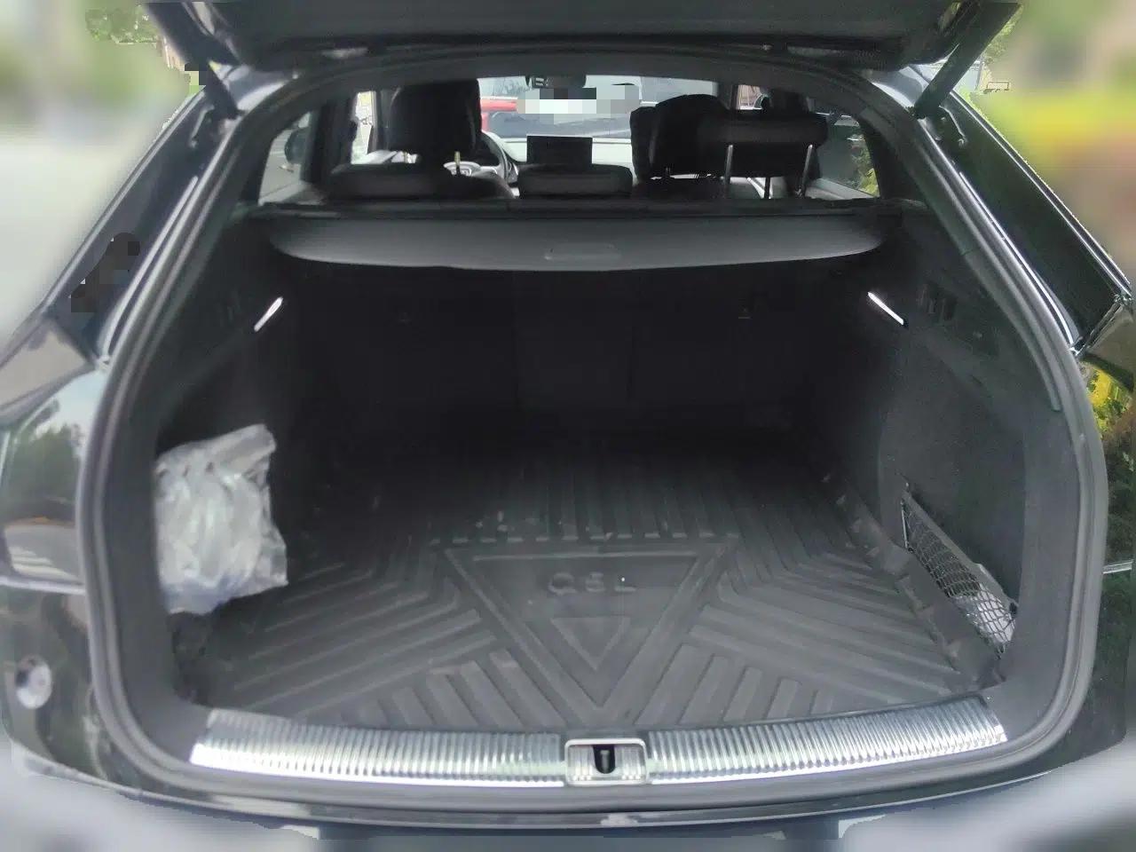 Audi Q5L Sportback 2022 Updated 40 TFSI Luxury Edition — миниатюра 19