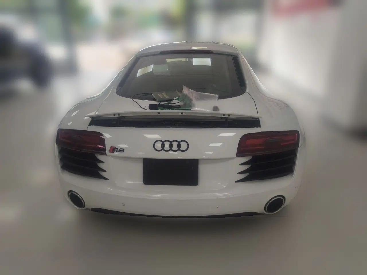 Audi R8 2014 4.2 FSI quattro — миниатюра 5