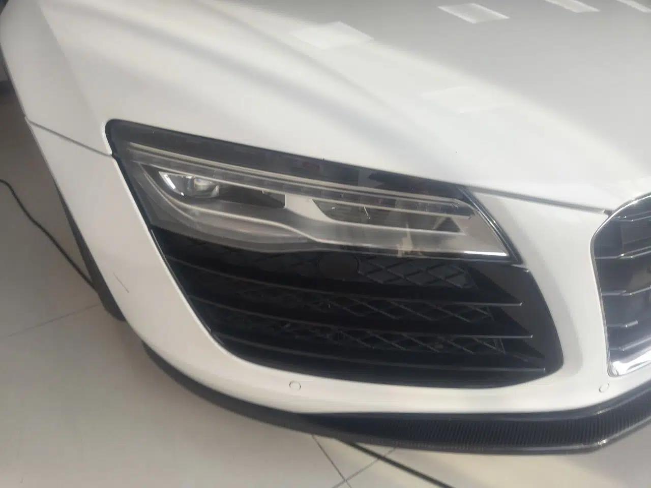 Audi R8 2014 4.2 FSI quattro — миниатюра 7