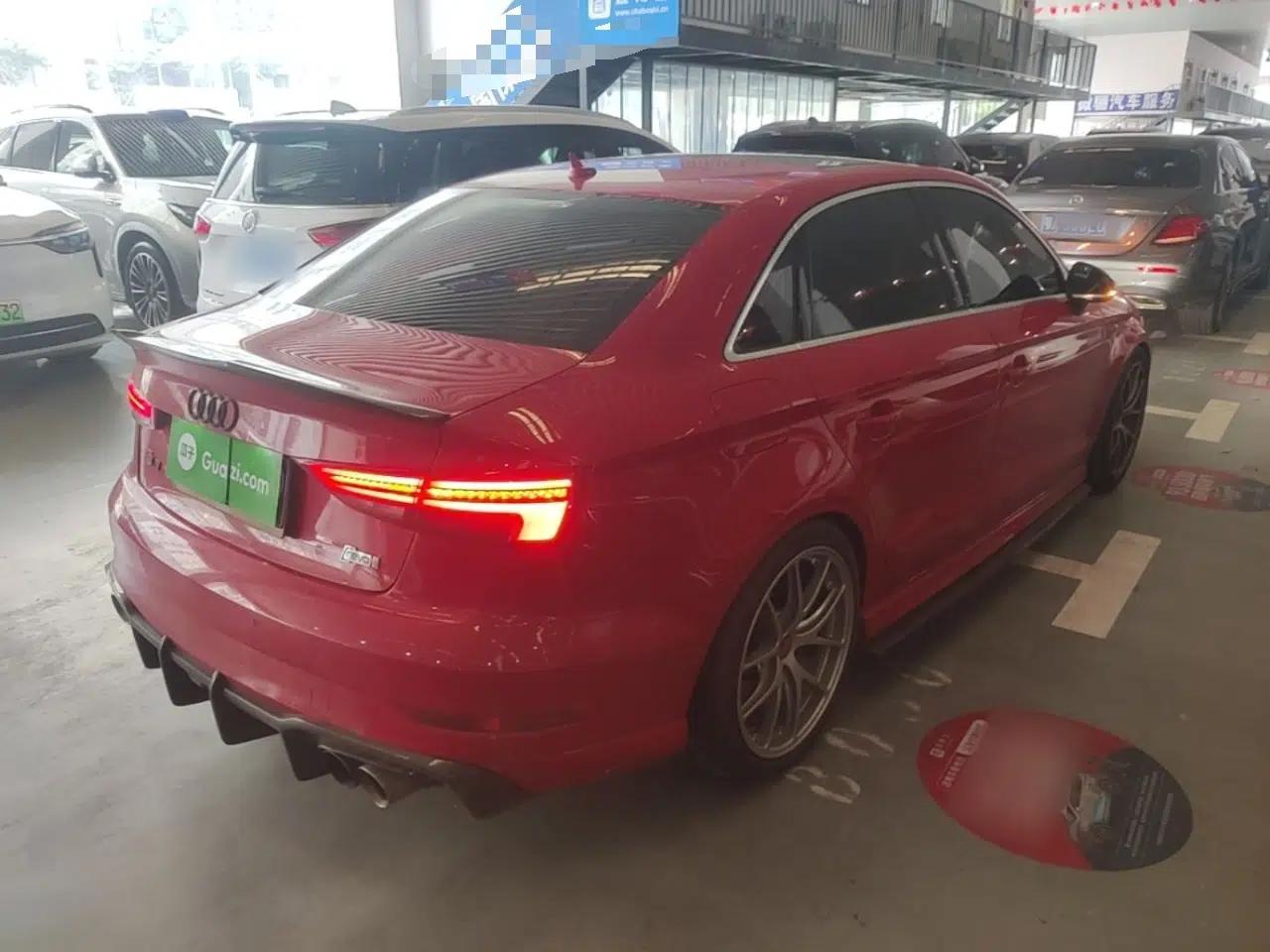 Audi S3 2017 Year Restyled S3 2.0T Limousine — миниатюра 6