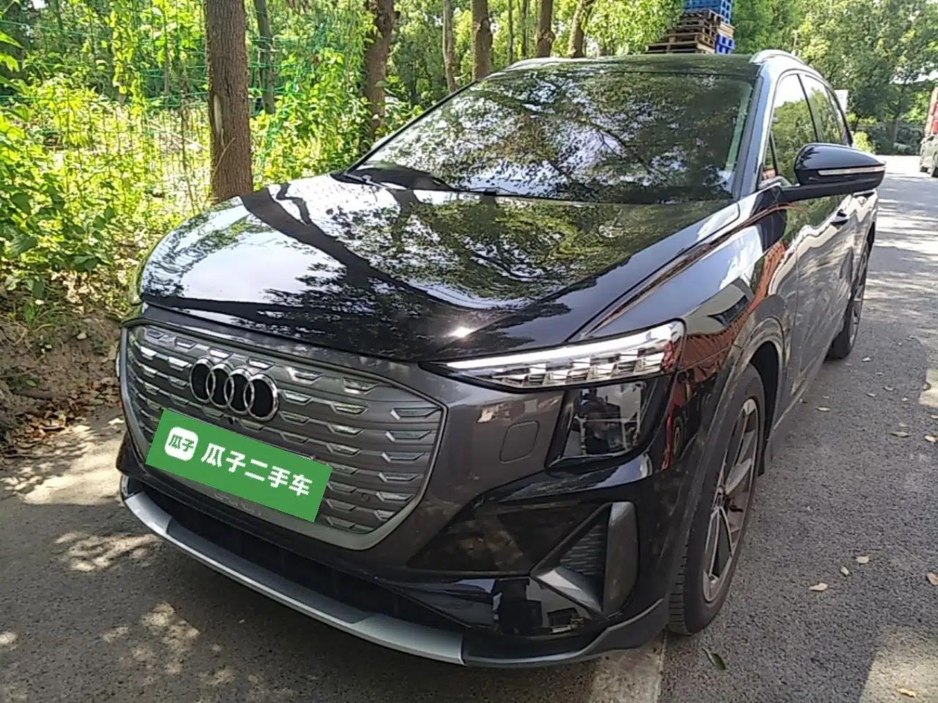 Audi Q5 e-tron 2023 40 e-tron Starry Edition Luxury Package — миниатюра 1