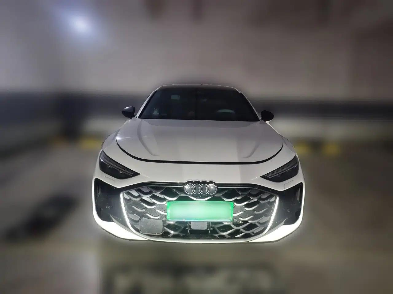 Audi A5L Sportback 2026 TFSI 150kW Premium quattro Model — миниатюра 2