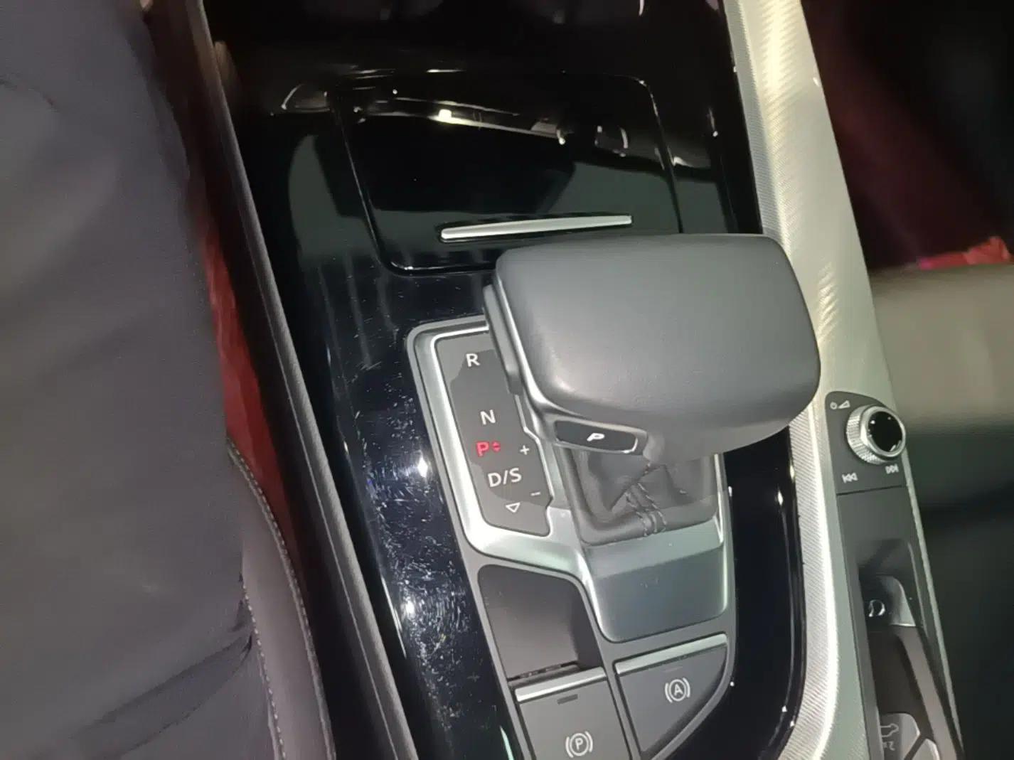 Audi A5 2023 Sportback 40 TFSI Fashionable and Dynamic Model — миниатюра 21