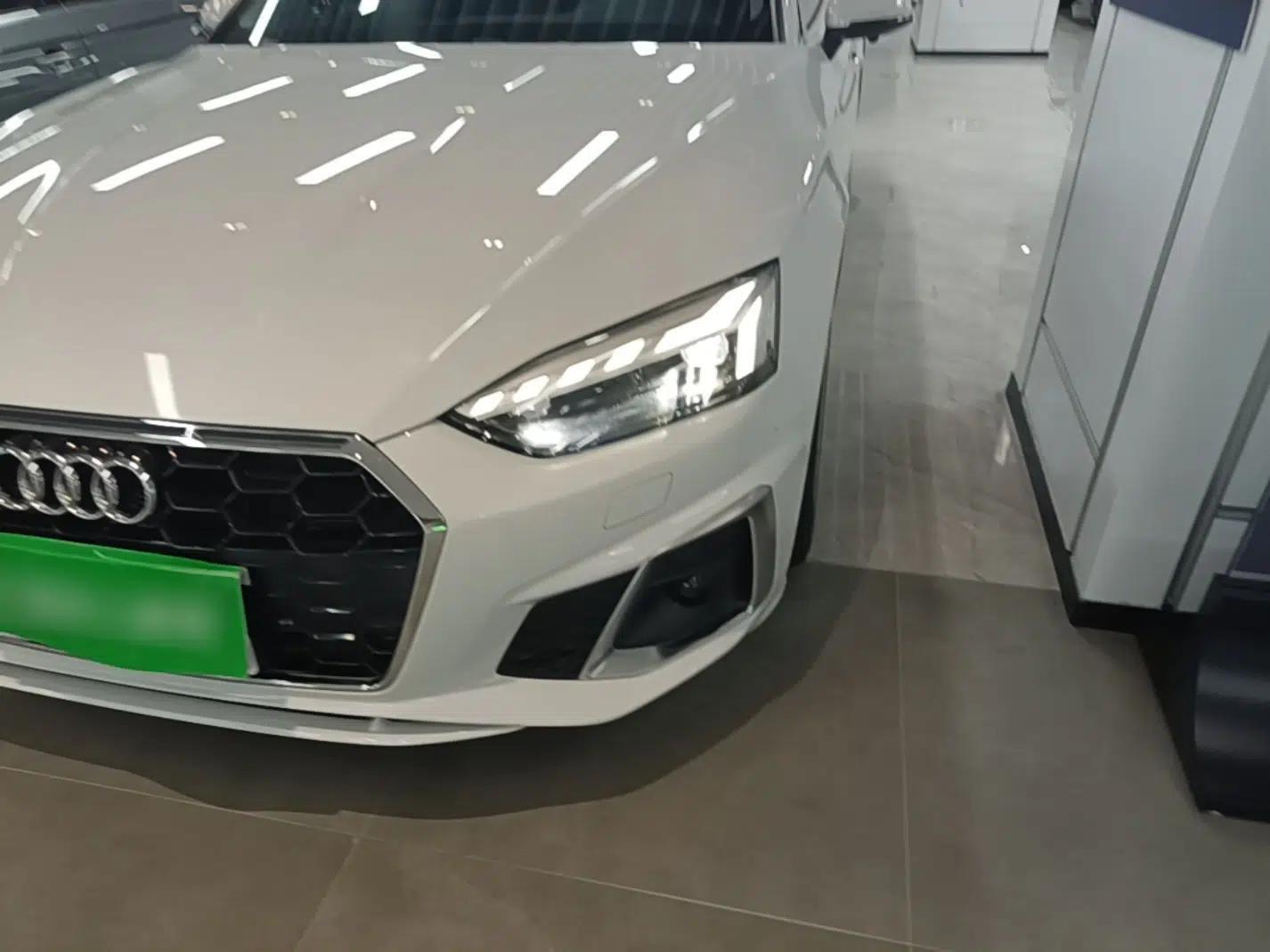 Audi A5 2023 Sportback 40 TFSI Fashionable and Dynamic Model — миниатюра 8