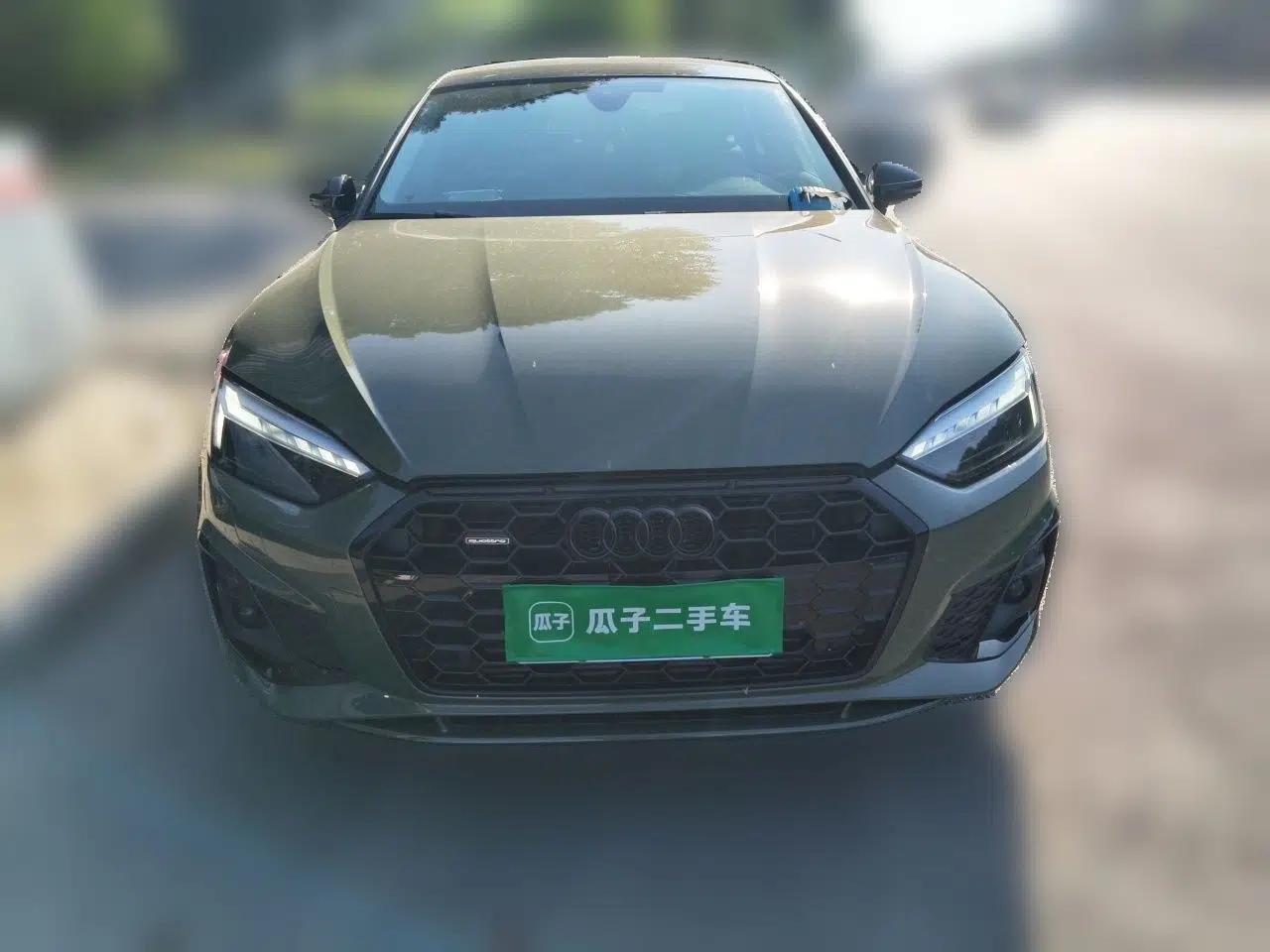 Audi A5 2024 Sportback 40 TFSI quattro Luxury Dynamic Model — миниатюра 2