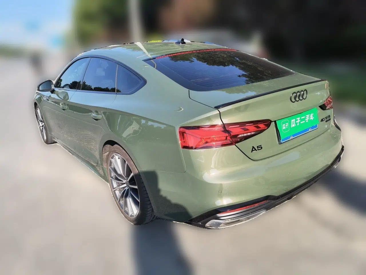Audi A5 2024 Sportback 40 TFSI quattro Luxury Dynamic Model — миниатюра 4