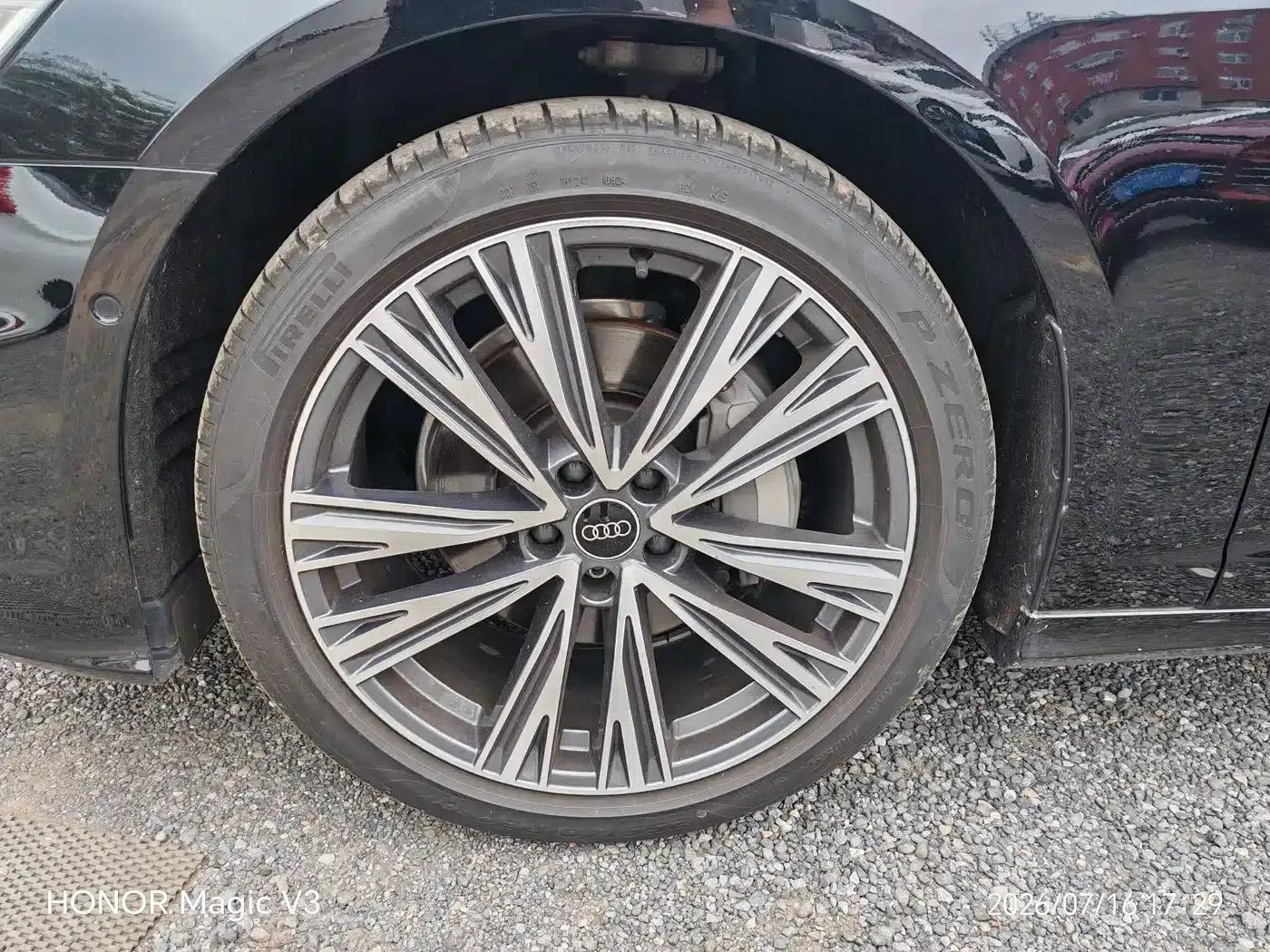 Audi A6L 2024 45 TFSI quattro Premium Dynamic Edition — миниатюра 8