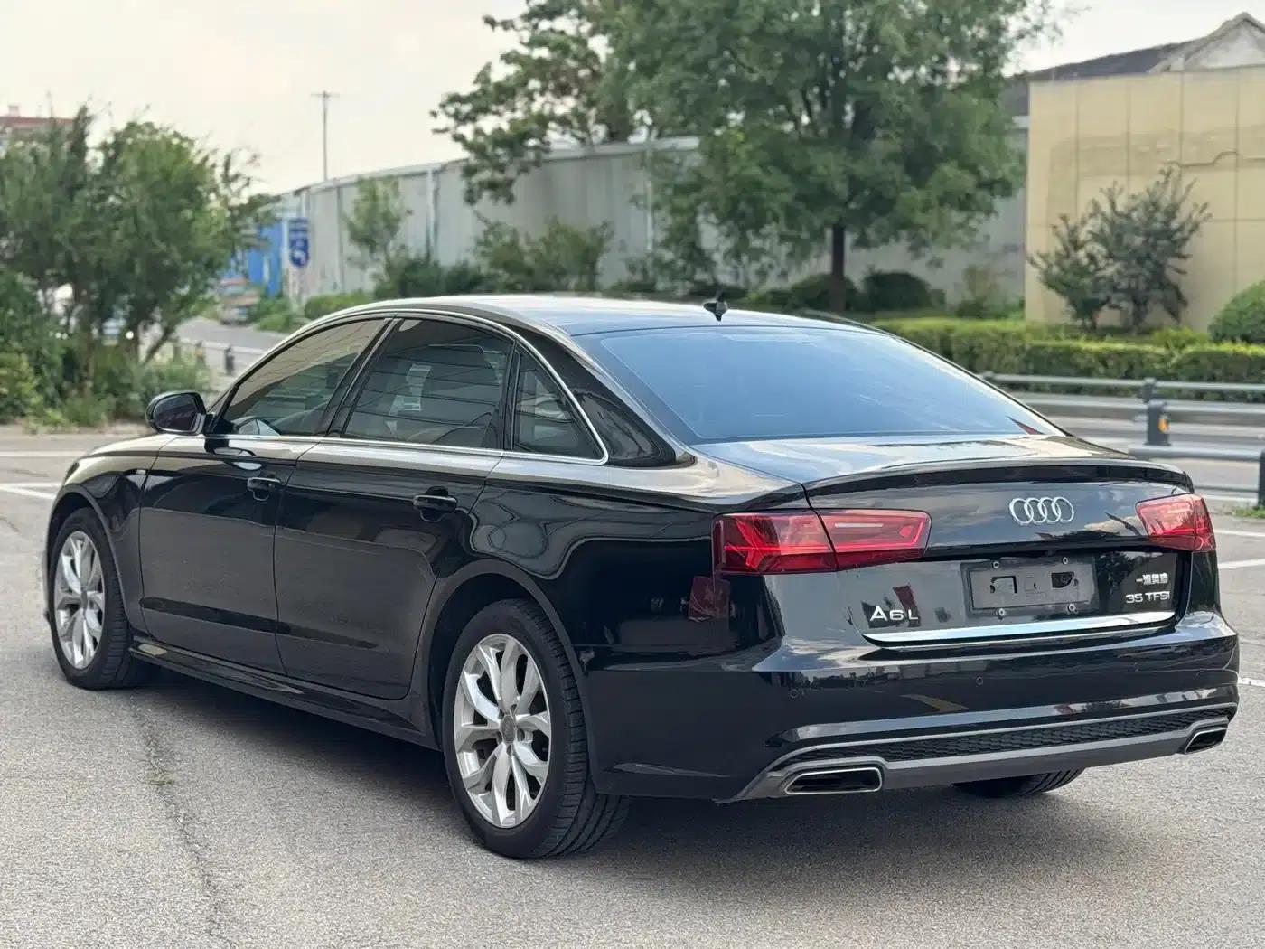 Audi A6L 2018 30th Anniversary Edition 35 TFSI Fashion Model — миниатюра 6