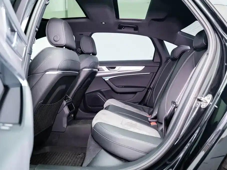 Audi A6L 2024 45 TFSI Premium Dynamic Edition — миниатюра 14