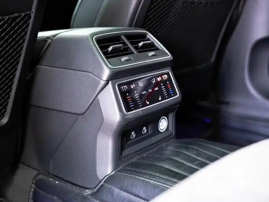 Audi A6L 2023 45 TFSI Premium Dynamic Edition — миниатюра 17