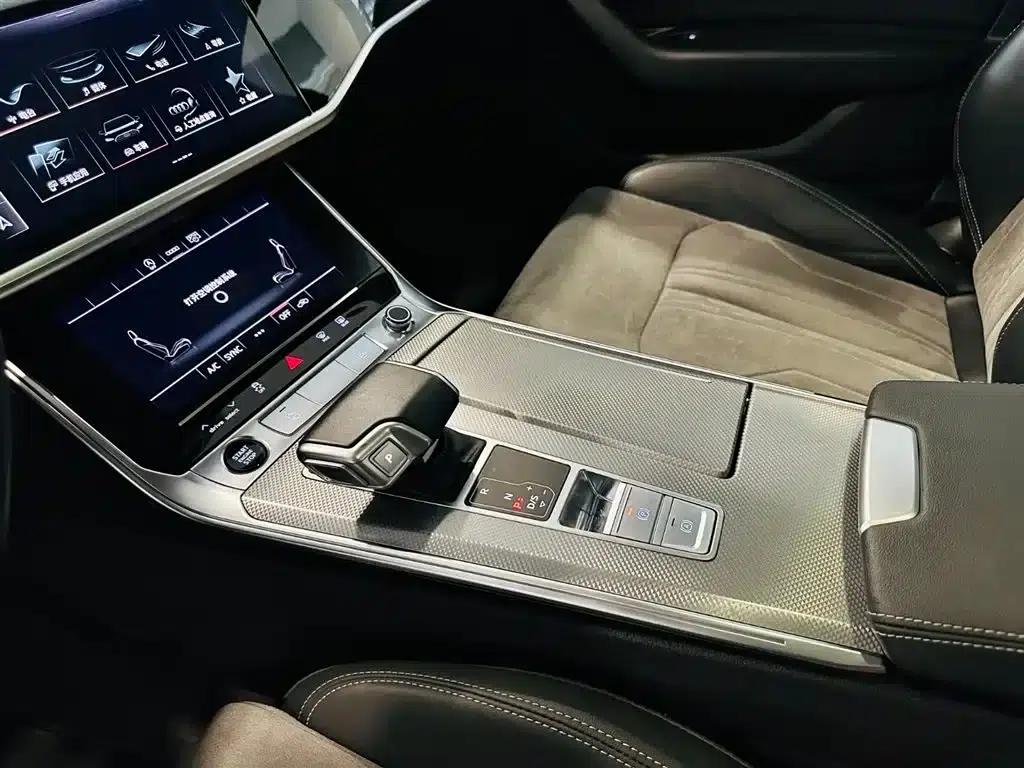 Audi A6L 2023 Facelift 40 TFSI Luxury Dynamic — миниатюра 11
