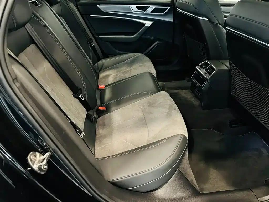 Audi A6L 2023 Facelift 40 TFSI Luxury Dynamic — миниатюра 8