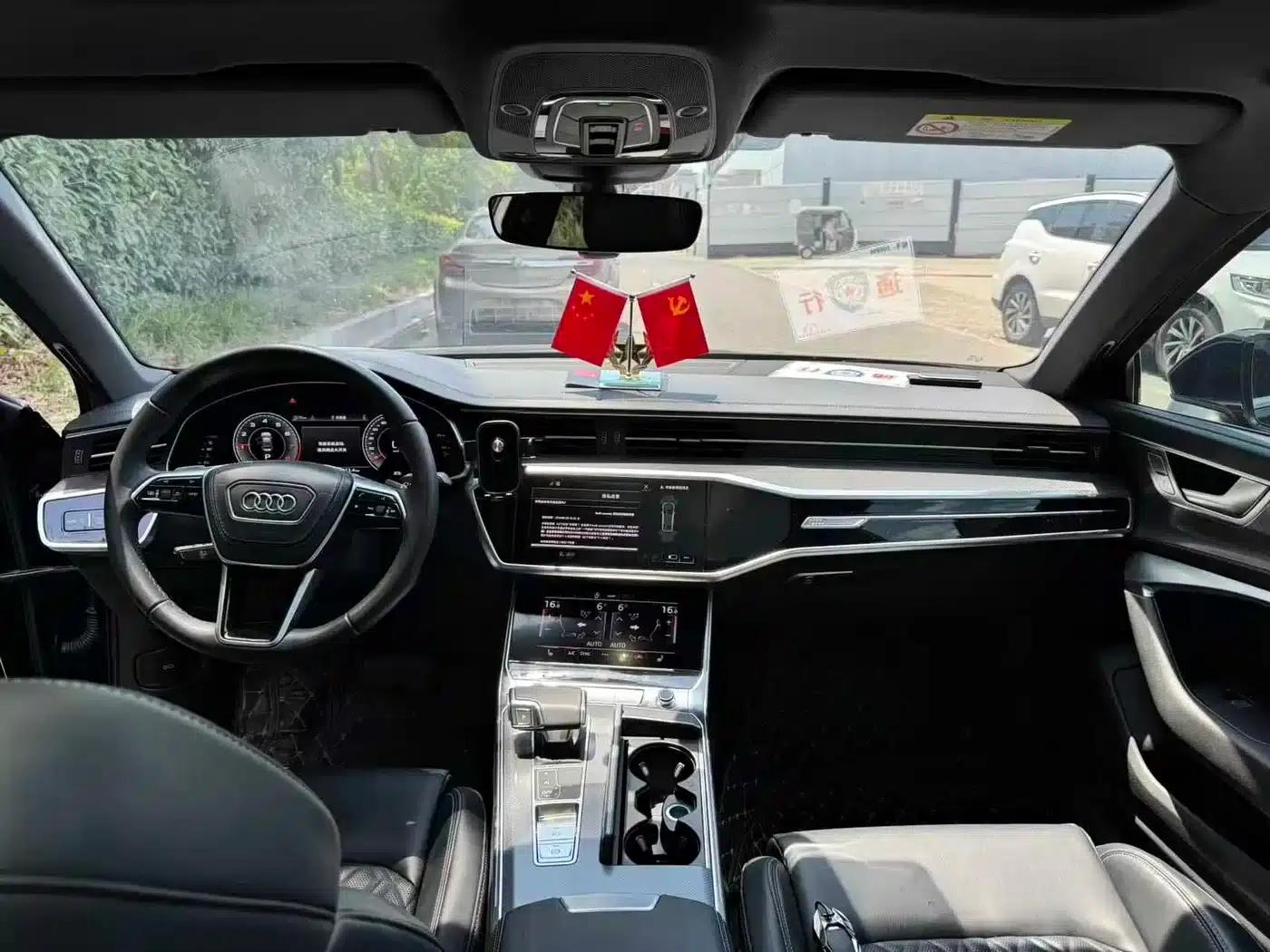 Audi A6L 2025 45 TFSI quattro Premium Dynamic Edition — миниатюра 3