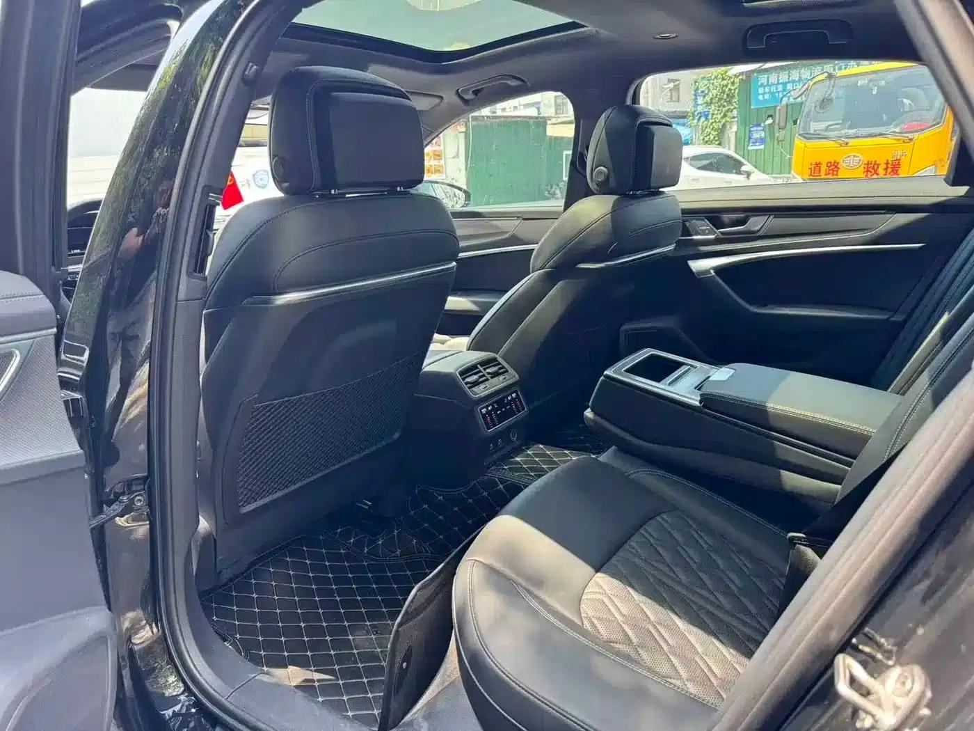 Audi A6L 2025 45 TFSI quattro Premium Dynamic Edition — миниатюра 6