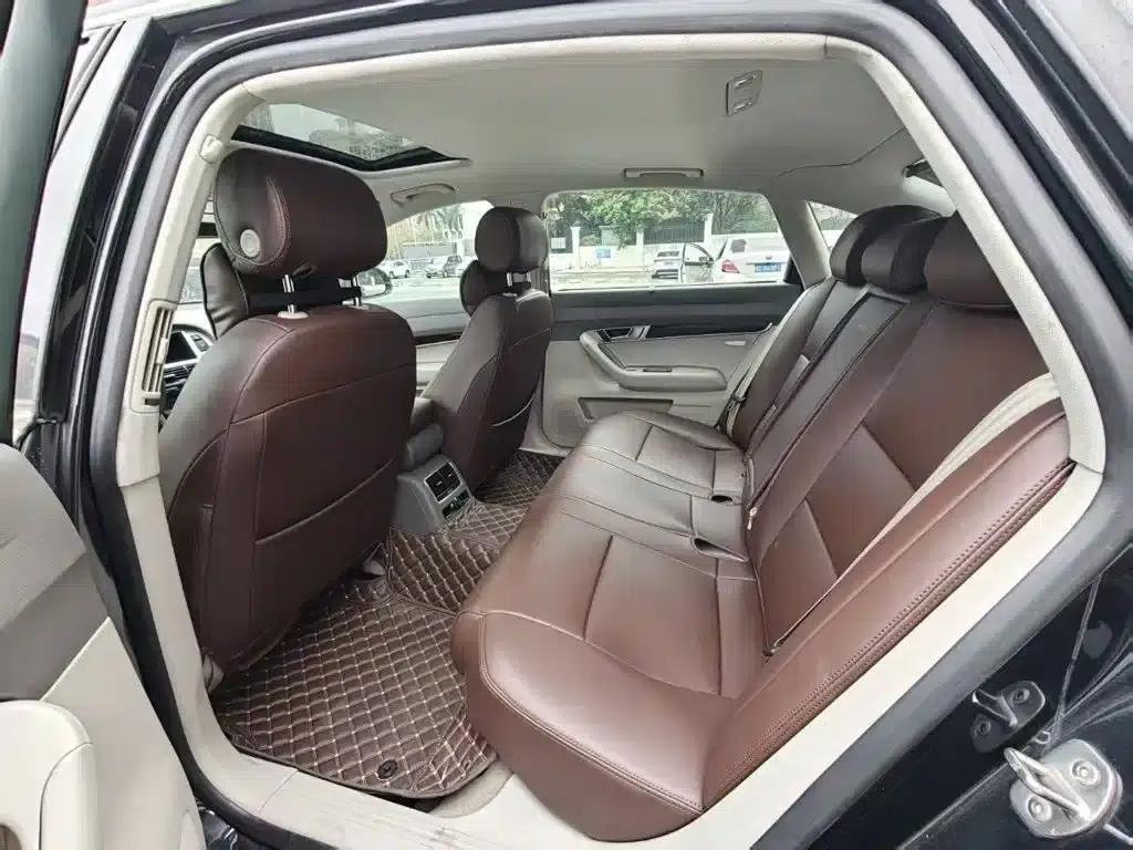 Audi A6L 2011 2.0 TFSI Automatic Standard Edition — миниатюра 5