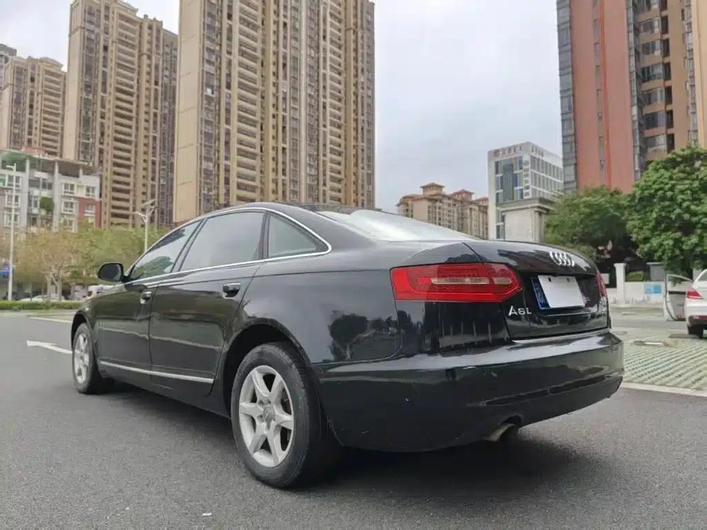 Audi A6L 2011 2.0 TFSI Automatic Standard Edition — миниатюра 9
