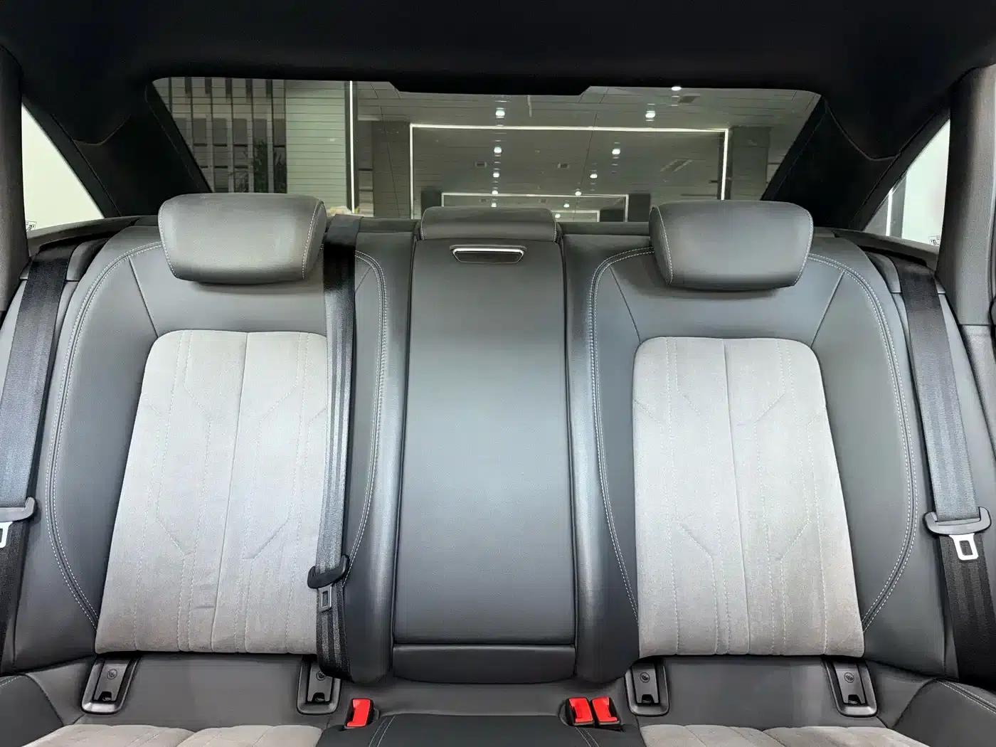 Audi A6L 2024 45 TFSI Premium Dynamic Edition — миниатюра 6