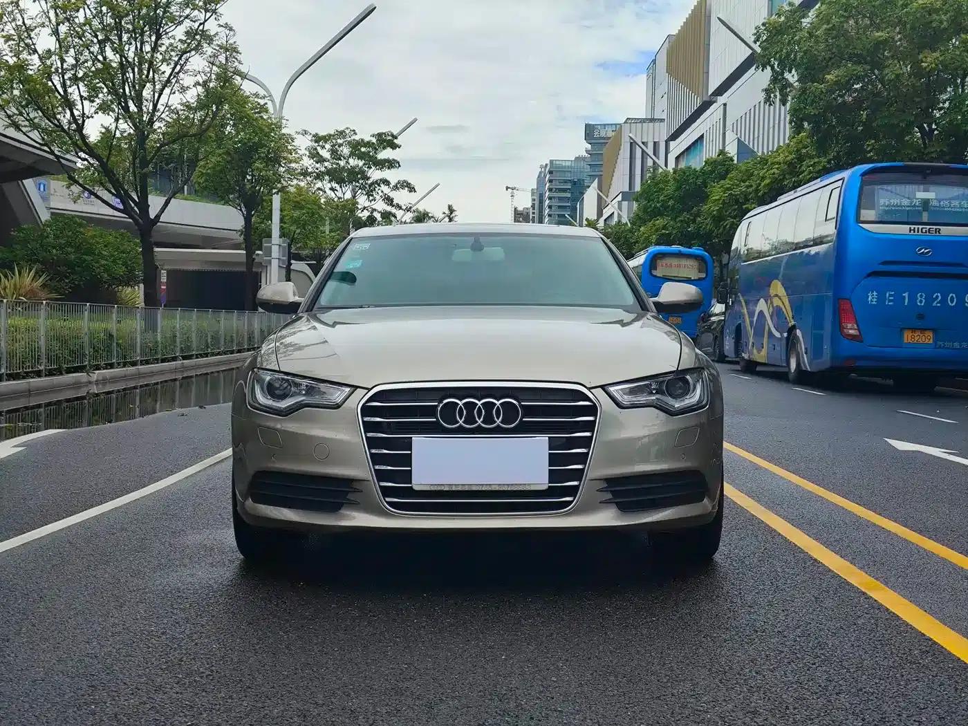 Audi A6L 2014 TFSI Standard Edition — миниатюра 2