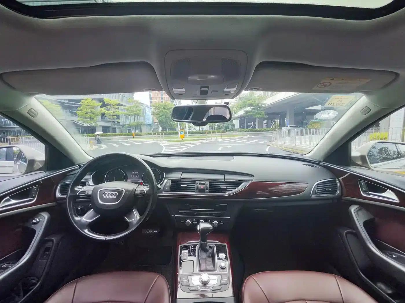 Audi A6L 2014 TFSI Standard Edition — миниатюра 11