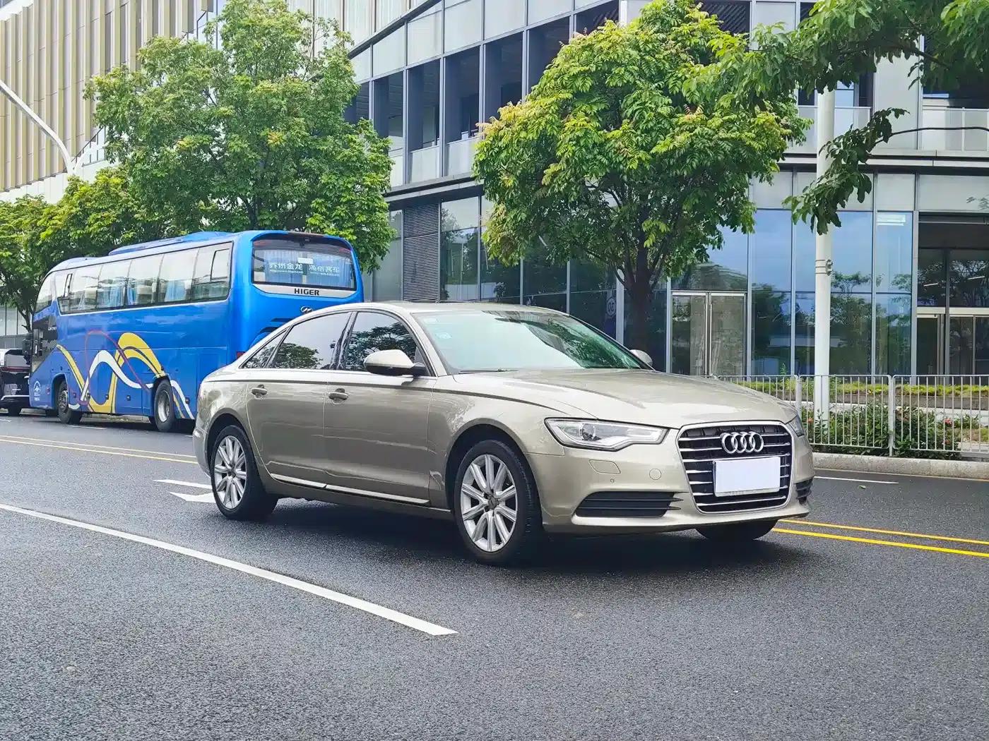 Audi A6L 2014 TFSI Standard Edition — миниатюра 3