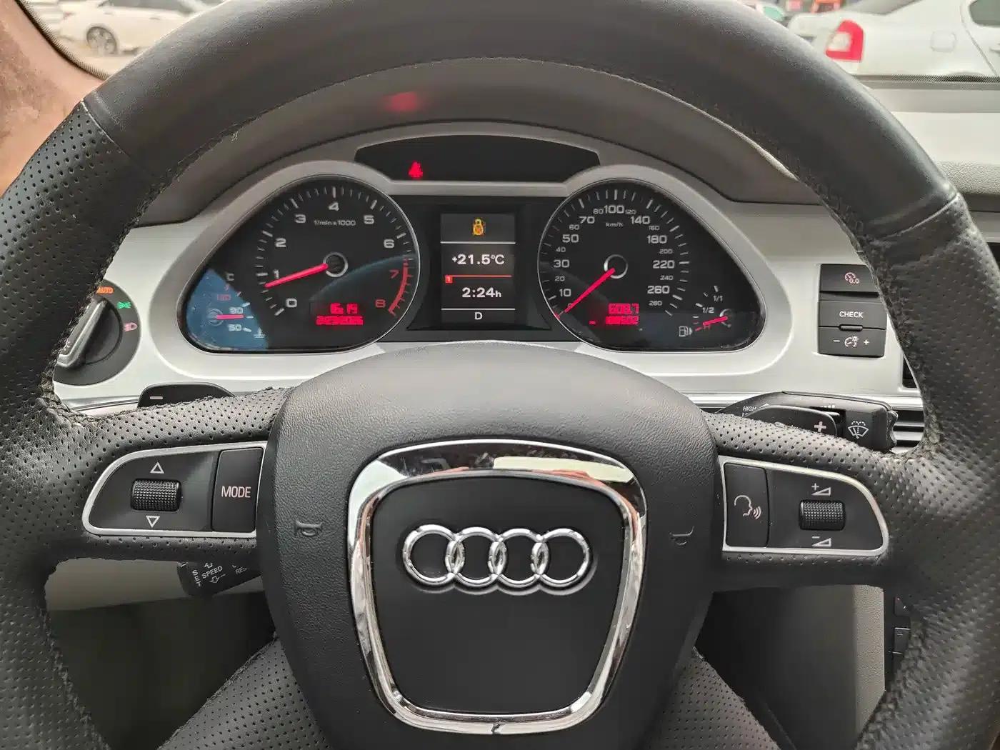 Audi A6L 2011 2.4L Technology Edition — миниатюра 12