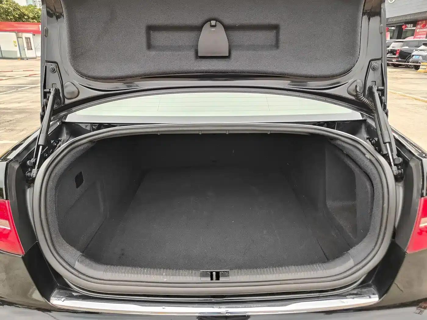 Audi A6L 2011 2.4L Technology Edition — миниатюра 13