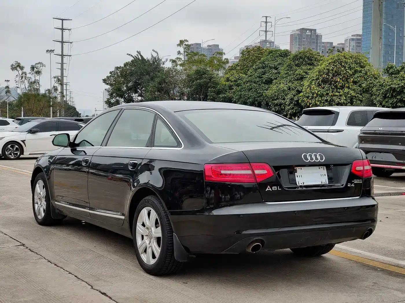 Audi A6L 2011 2.4L Technology Edition — миниатюра 5