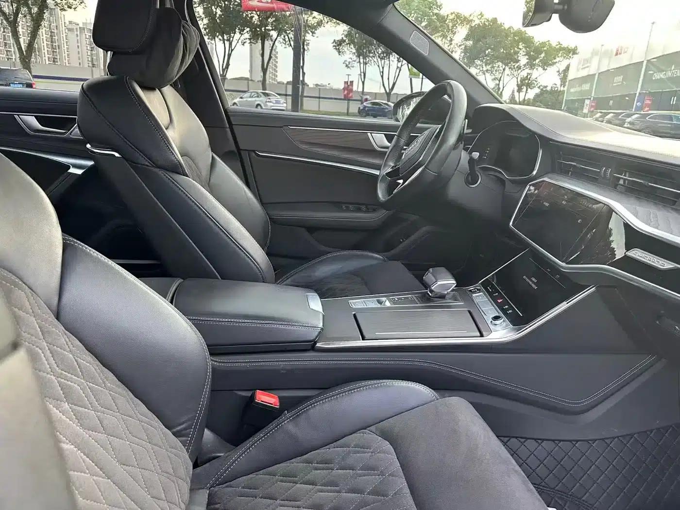 Audi A6L 2023 Facelift 55 TFSI quattro Premium Dynamic Edition — миниатюра 4