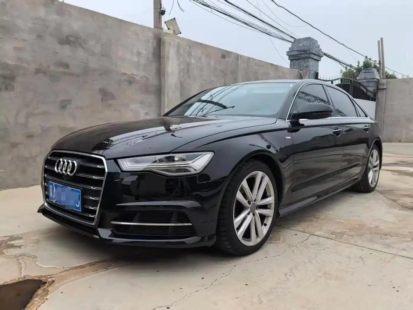 Audi A6L 2018 30th Anniversary Edition 30 FSI Fashion Model — миниатюра 1