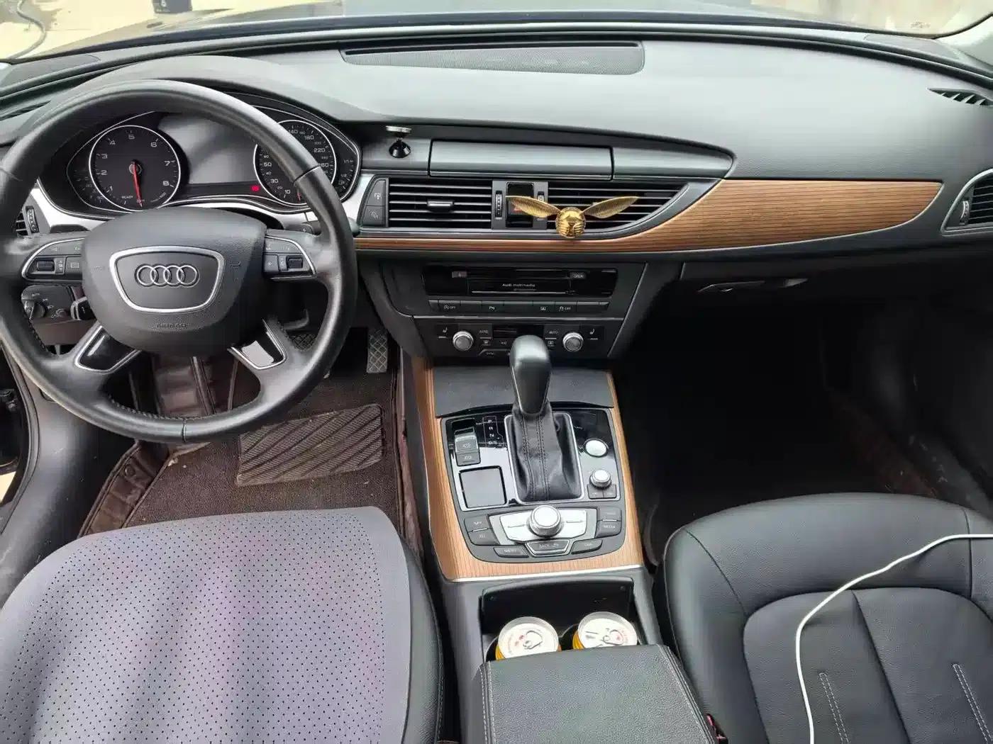 Audi A6L 2018 30th Anniversary Edition 30 FSI Fashion Model — миниатюра 7