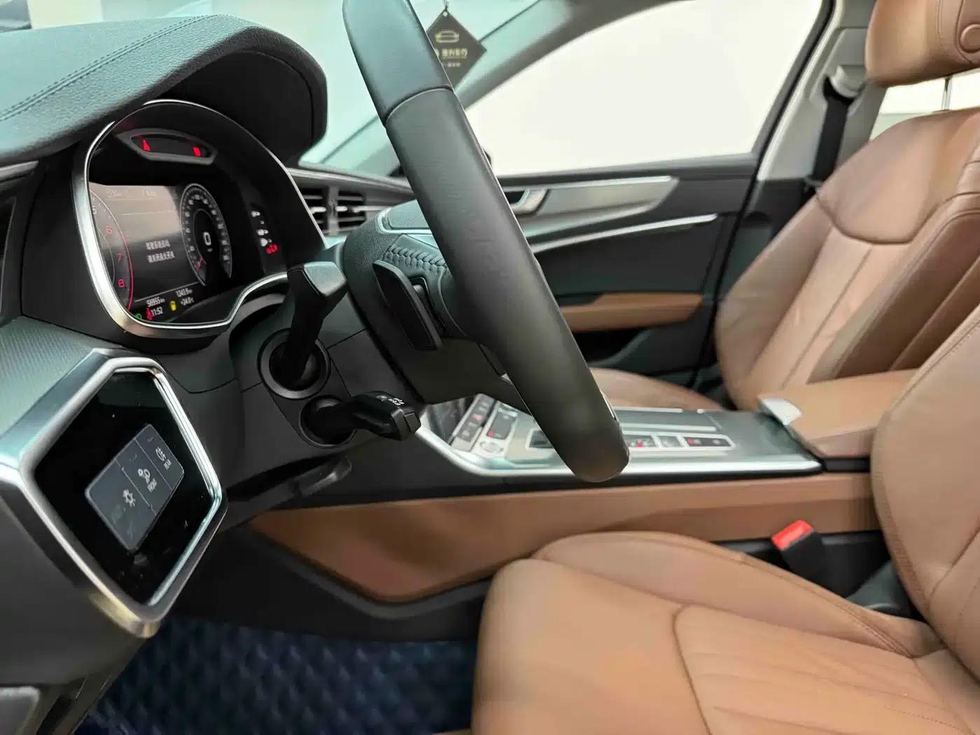 Audi A6L 2019 40 TFSI Luxury Elegance — миниатюра 11