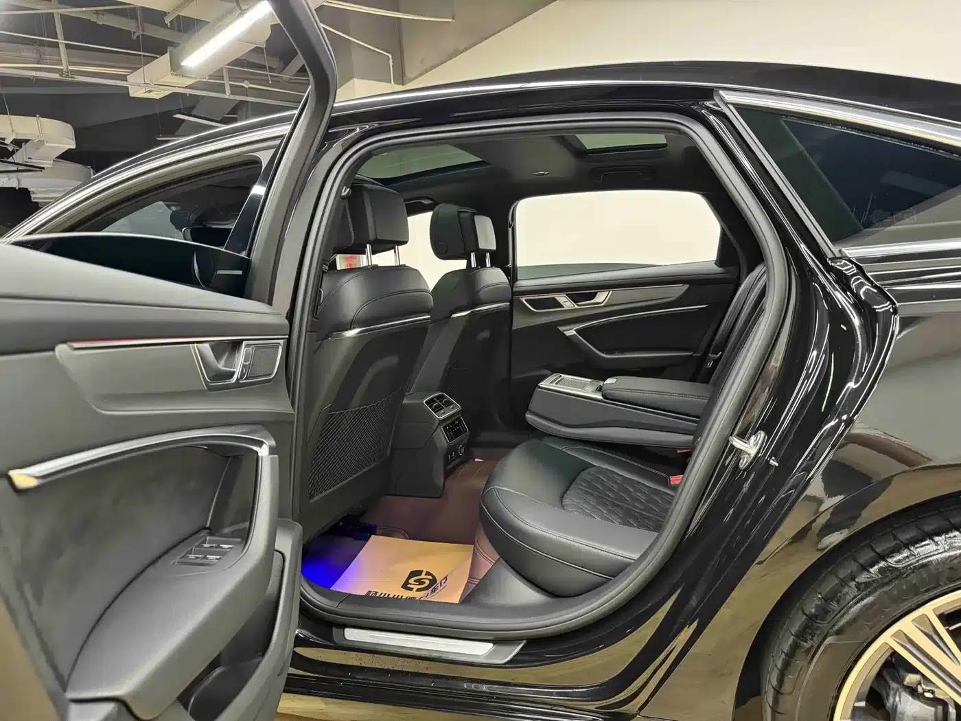 Audi A6L 2024 45 TFSI Premium Dynamic Edition — миниатюра 16