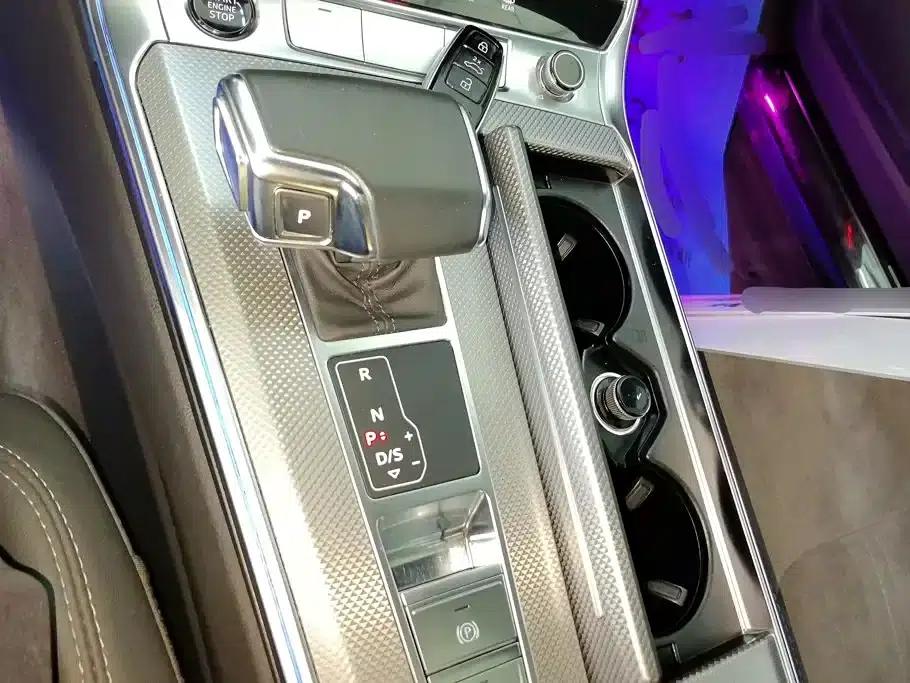 Audi A6L 2023 Facelift 40 TFSI Luxury Dynamic — миниатюра 16