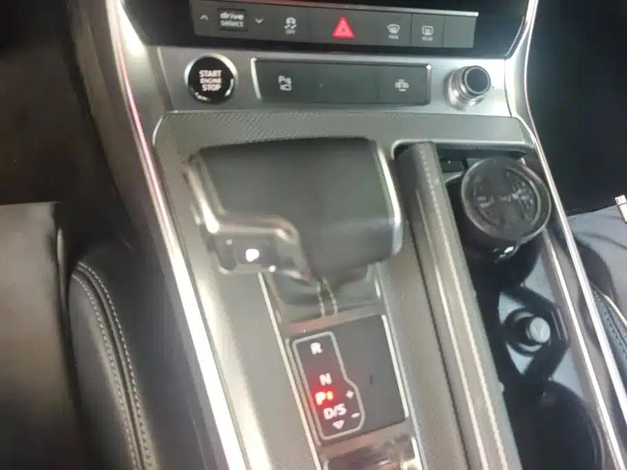 Audi A6L 2022 40 TFSI Luxury Dynamic — миниатюра 16