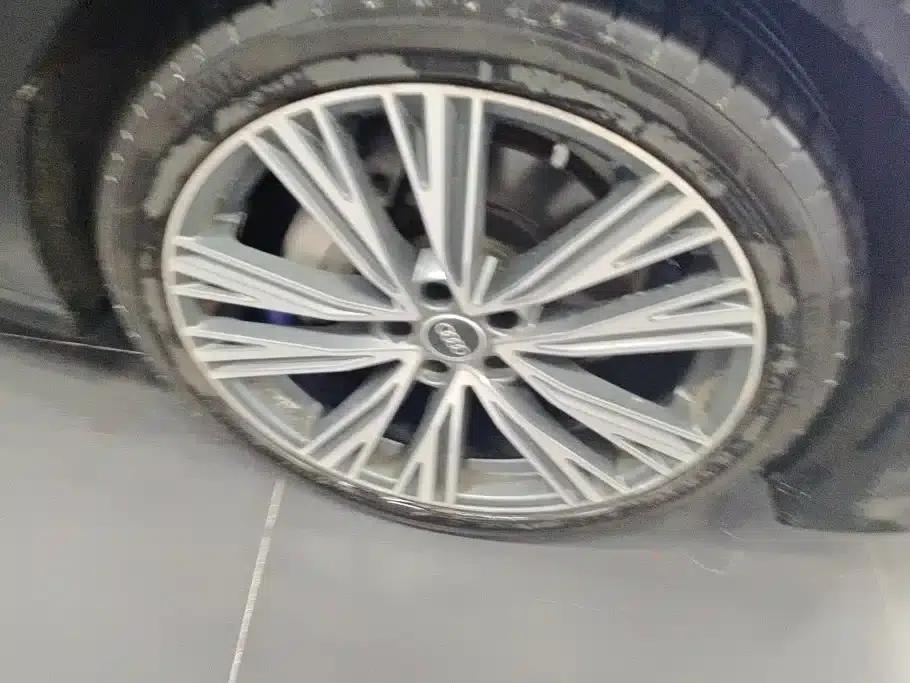 Audi A6L 2024 45 TFSI quattro Premium Dynamic Edition — миниатюра 6