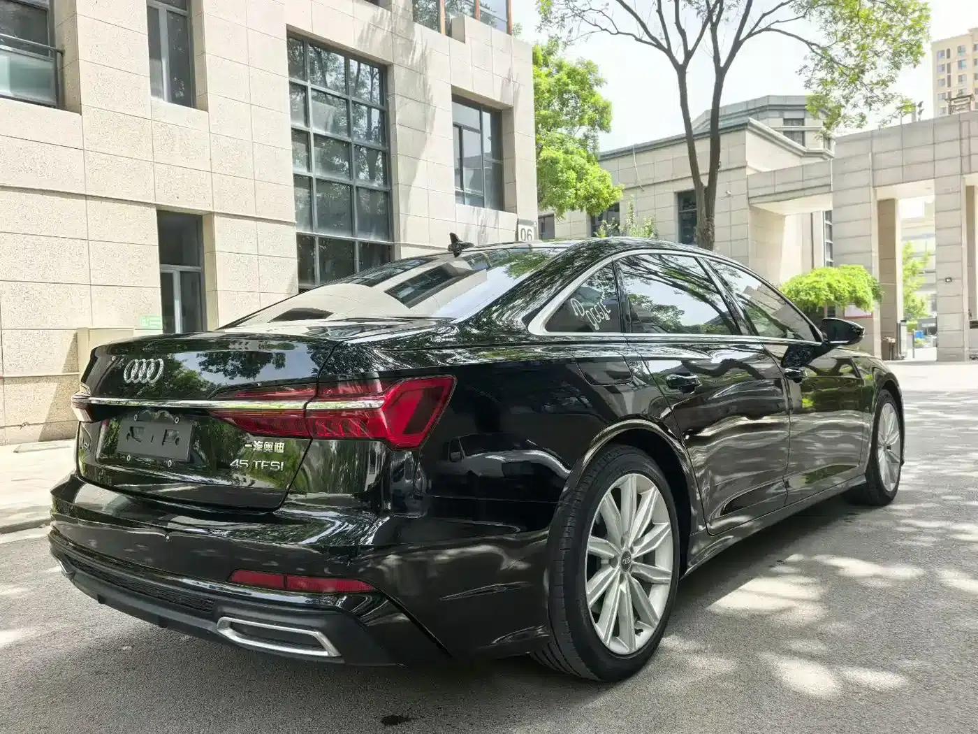 Audi A6L 2020 45 TFSI quattro Premium Dynamic Edition — миниатюра 5