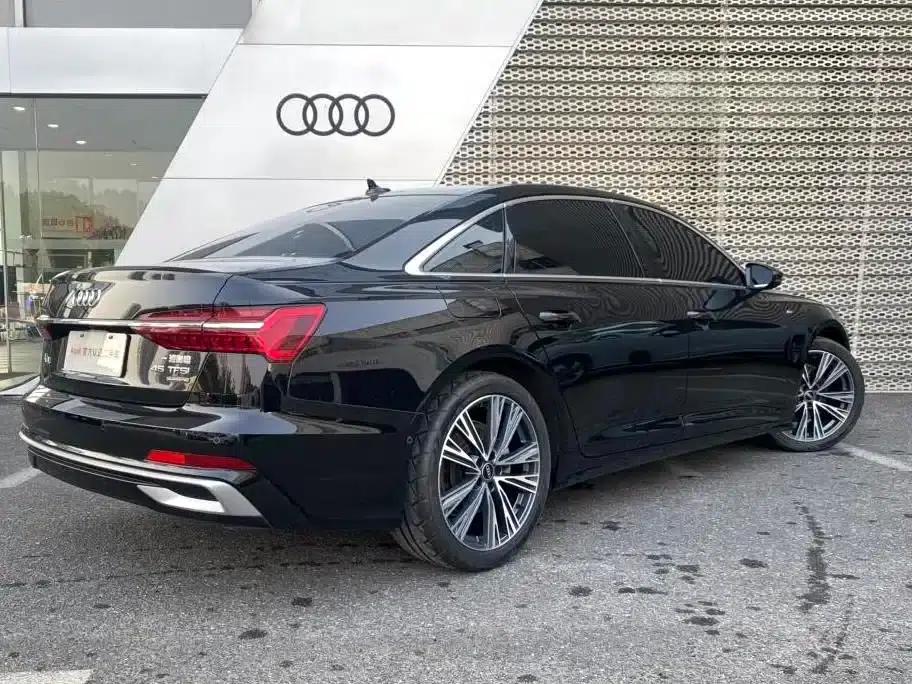 Audi A6L 2024 45 TFSI quattro Premium Dynamic Edition — миниатюра 4