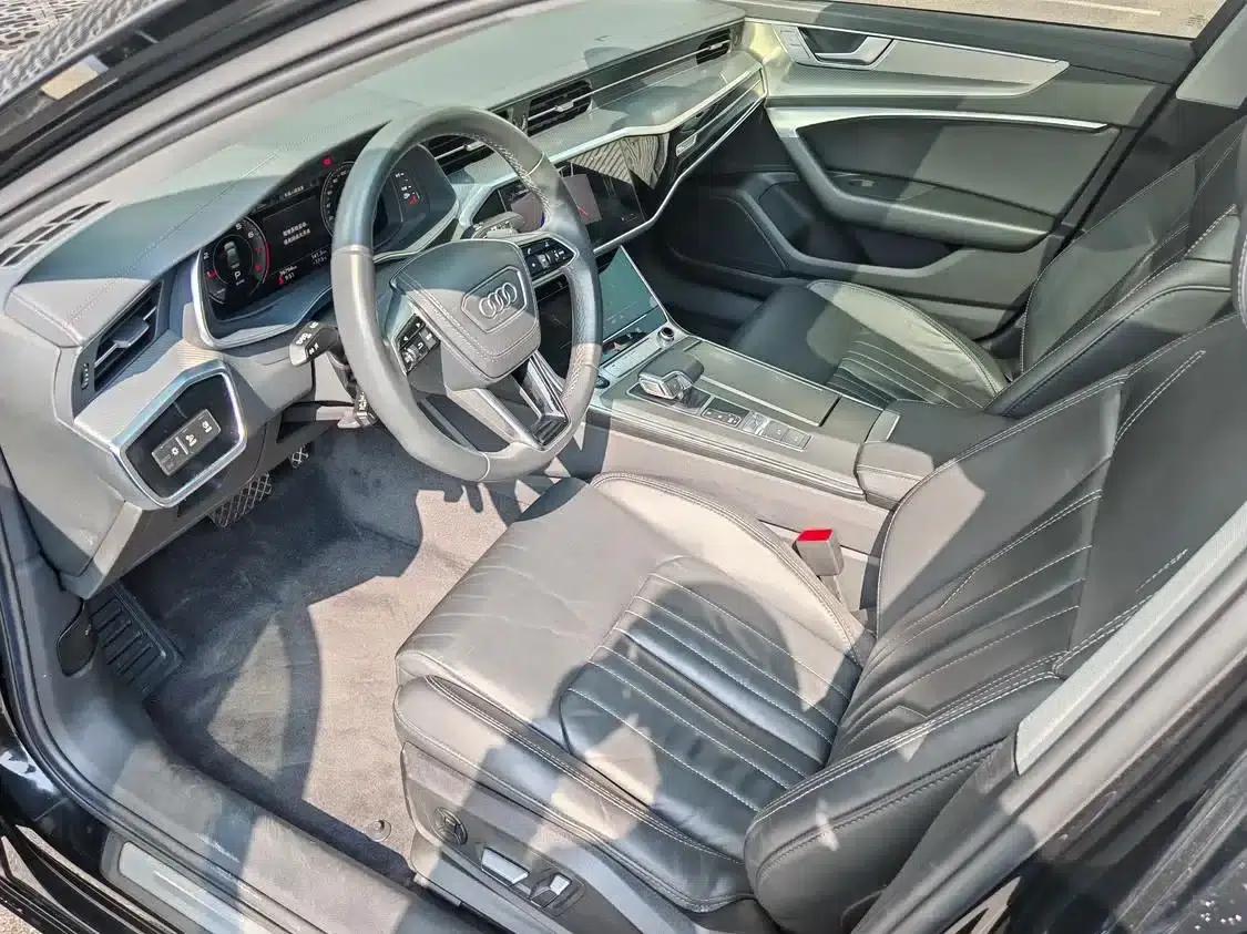 Audi A6L 2023 40 TFSI Luxury Elegance — миниатюра 9